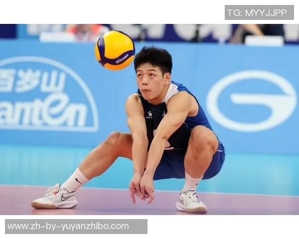 重庆排球队的转型之路:从传统到现代的排球纪实探索与反思 重庆排球队的转型之路:从传统到现代的排球纪实探索与反思